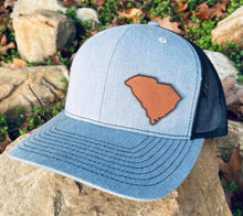 Load image into Gallery viewer, LHP0013 State Plain Leather Engraved Hat Patch Rawhide
