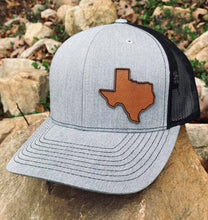 Load image into Gallery viewer, LHP0013 State Plain Leather Engraved Hat Patch Rawhide
