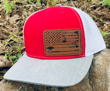 Load image into Gallery viewer, LHP0041 Arrow Flag Leather Engraved Hat Patch- 3x2